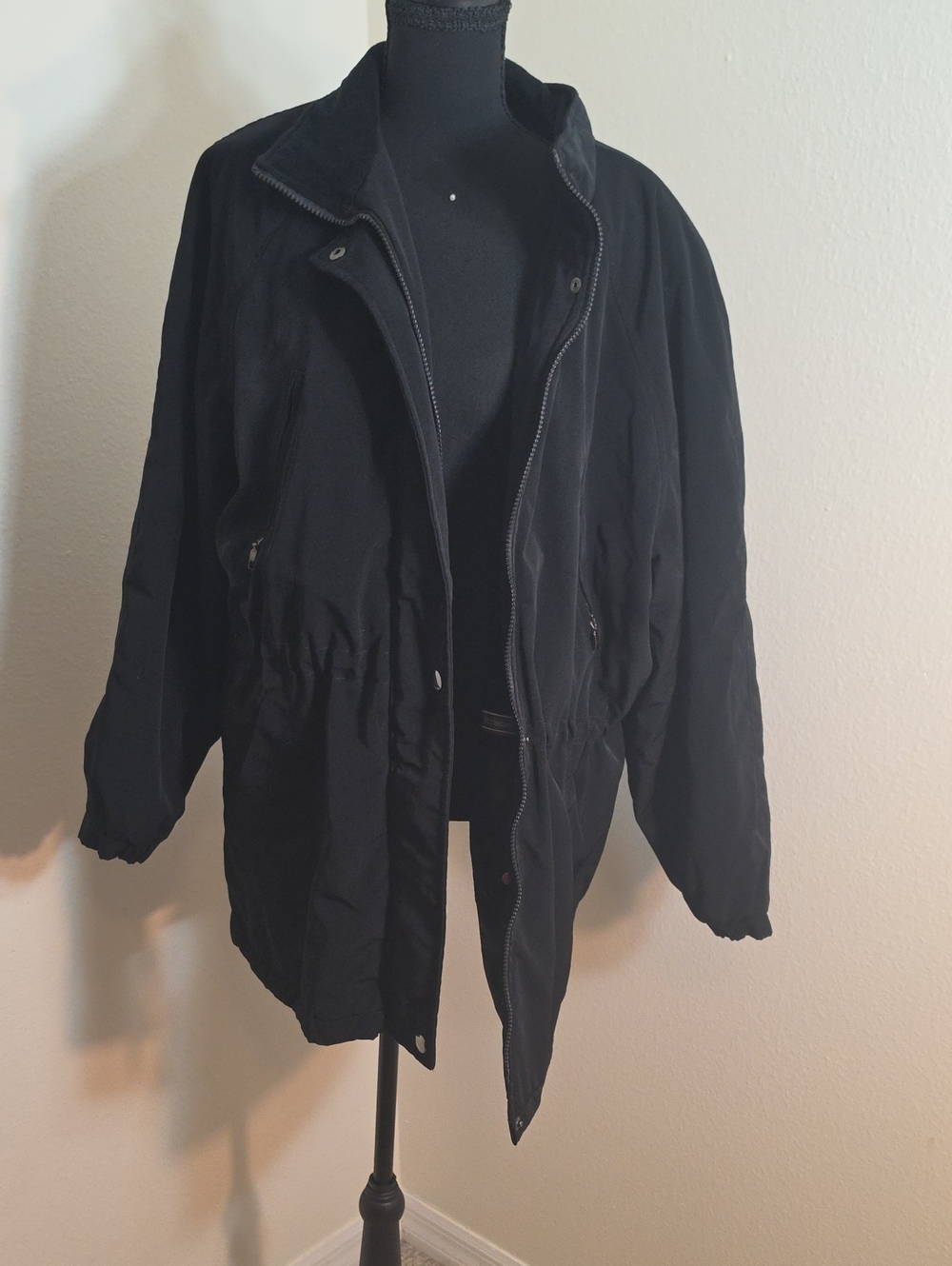 Liz Claiborne Black Women's Bomber Jacket